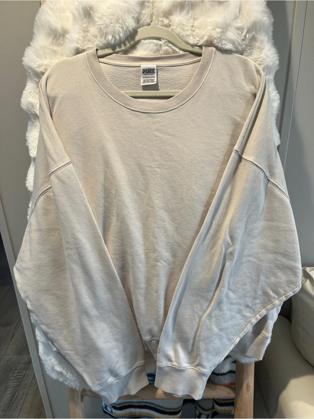 PINK Victoria's Secret Oversized Crewneck Sweatshirt - Light Beige - Picture 1 of 4